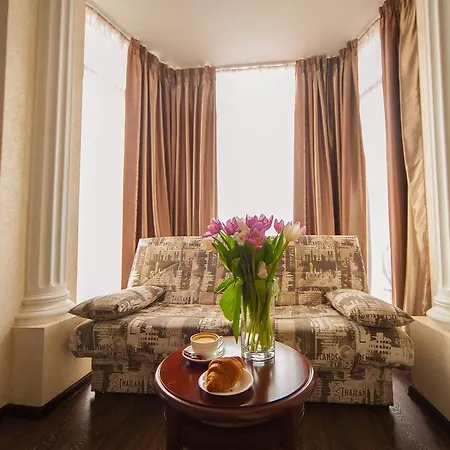 Zenith Hotel 3*